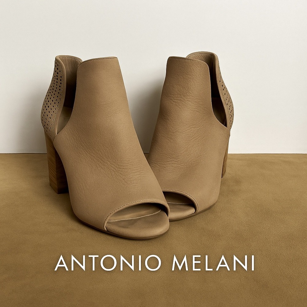 Antonio Melani Peep Toe Booties 8.5M Taupe Nubuck Leather Block Heel Cutoutâ